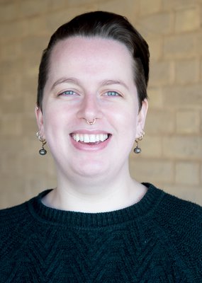 Holly Headshot1.jpg